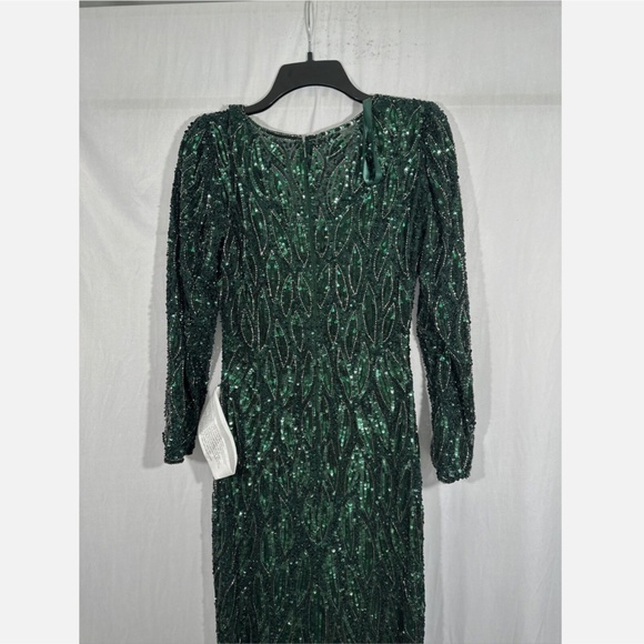 NWT $598 Mac Duggal [ 6 ] Long‎ Sleeve Beaded V-Neck Gown in Forest Green - Picture 12 of 14